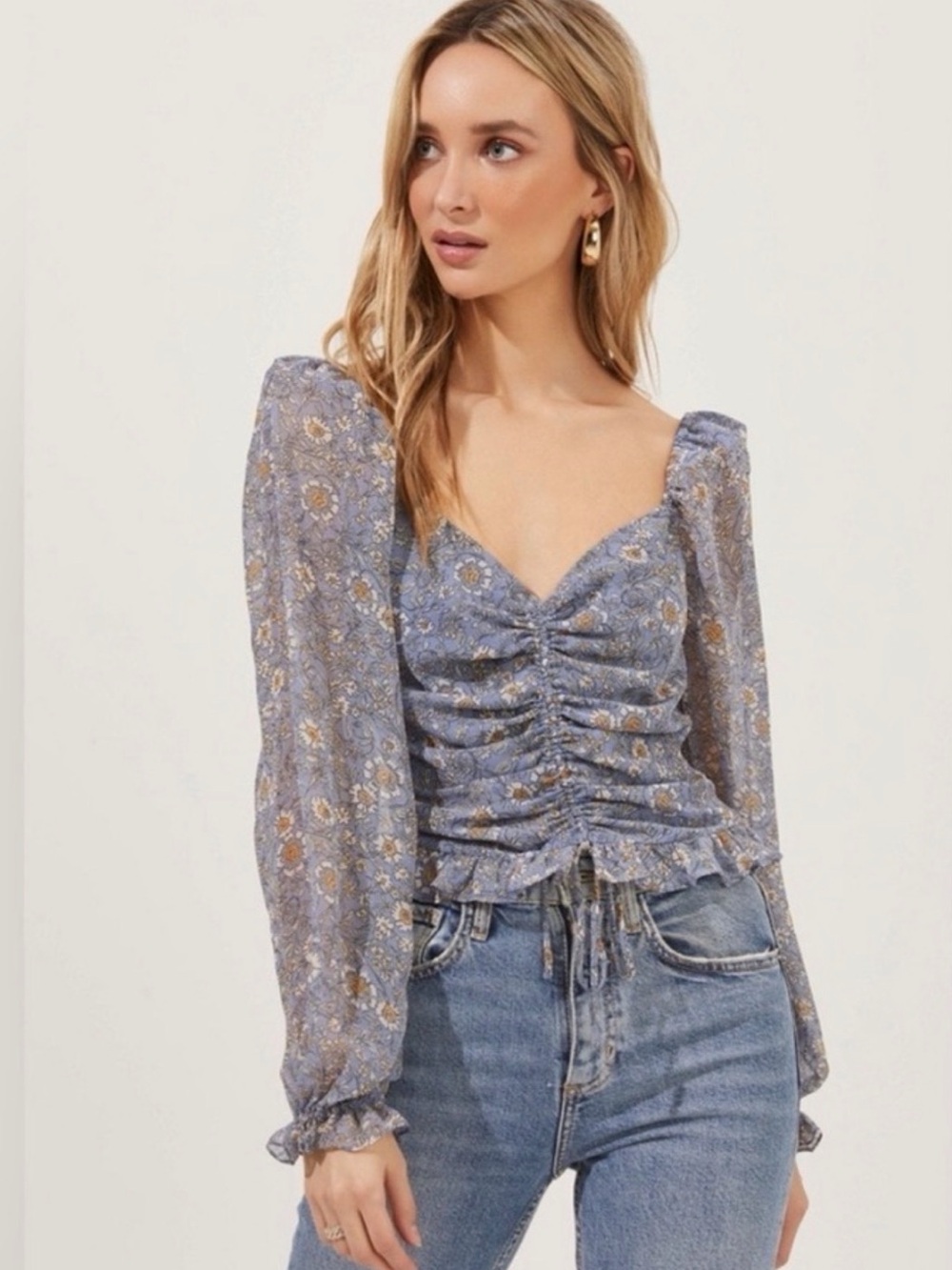 NWT ASTR the Label Love Song Top in Perriwinkle Floral Top Size Small